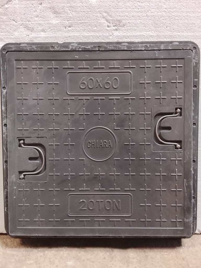 TAPA CAMARA RESINA 60x60 (20 TON.) CHIARA